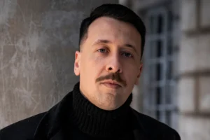 Avi