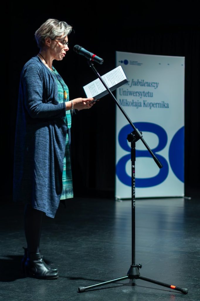 Testowanie granic teorii kwantowej – wykład z cyklu MAXIMUM. Myślenie OD NOWA