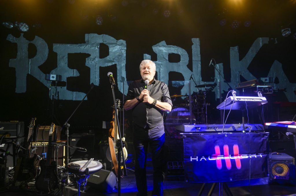 Koncert Specjalny Pamięci Grzegorza Ciechowskiego