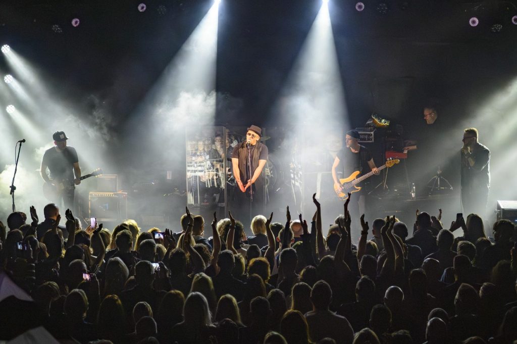 Koncert Specjalny Pamięci Grzegorza Ciechowskiego