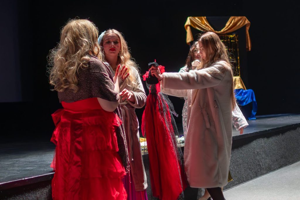 „Kopciuszek” – spektakl teatralny