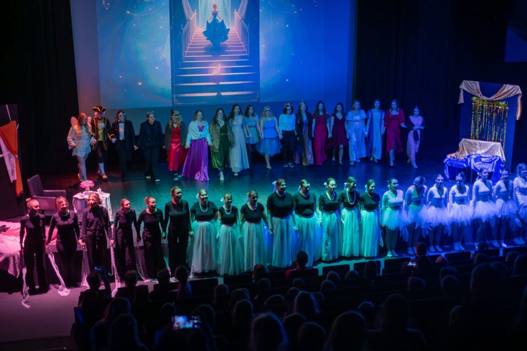 „Kopciuszek” – spektakl teatralny