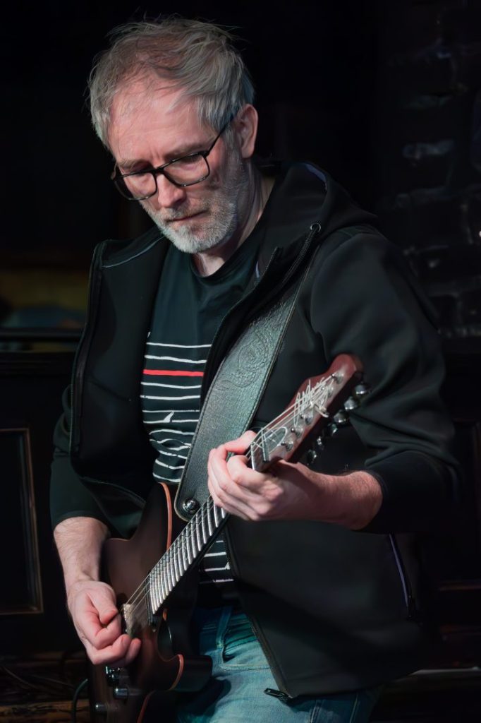 Pojedynek Kapel – I półfinał