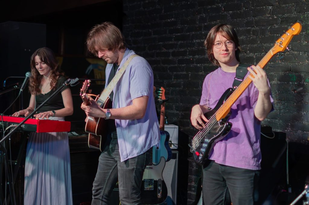 Pojedynek Kapel – I półfinał