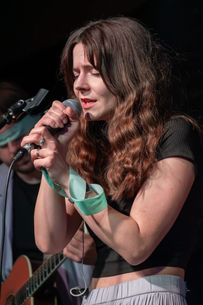 Pojedynek Kapel – I półfinał