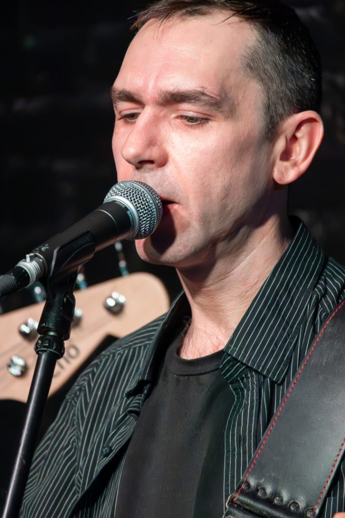 Pojedynek Kapel – I półfinał