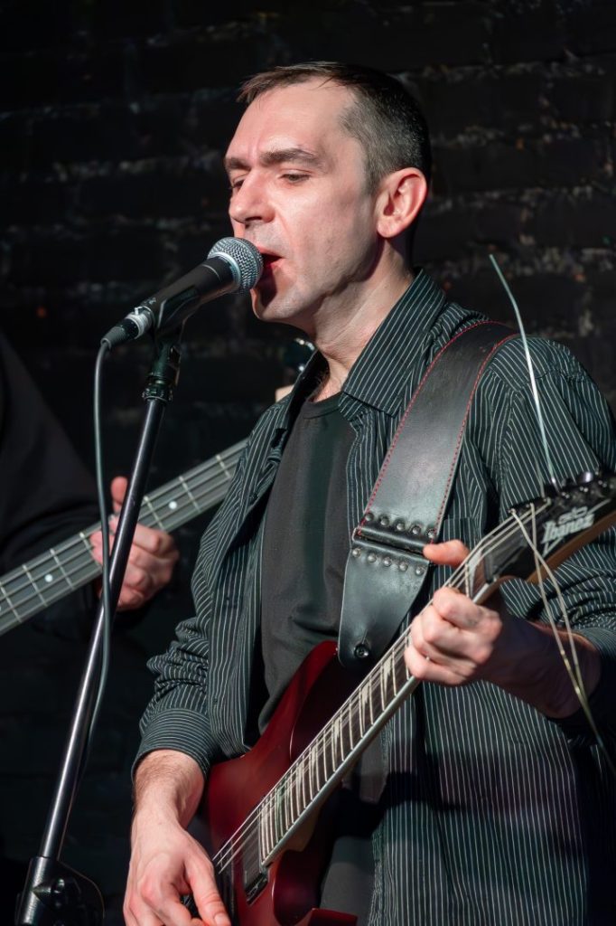 Pojedynek Kapel – I półfinał