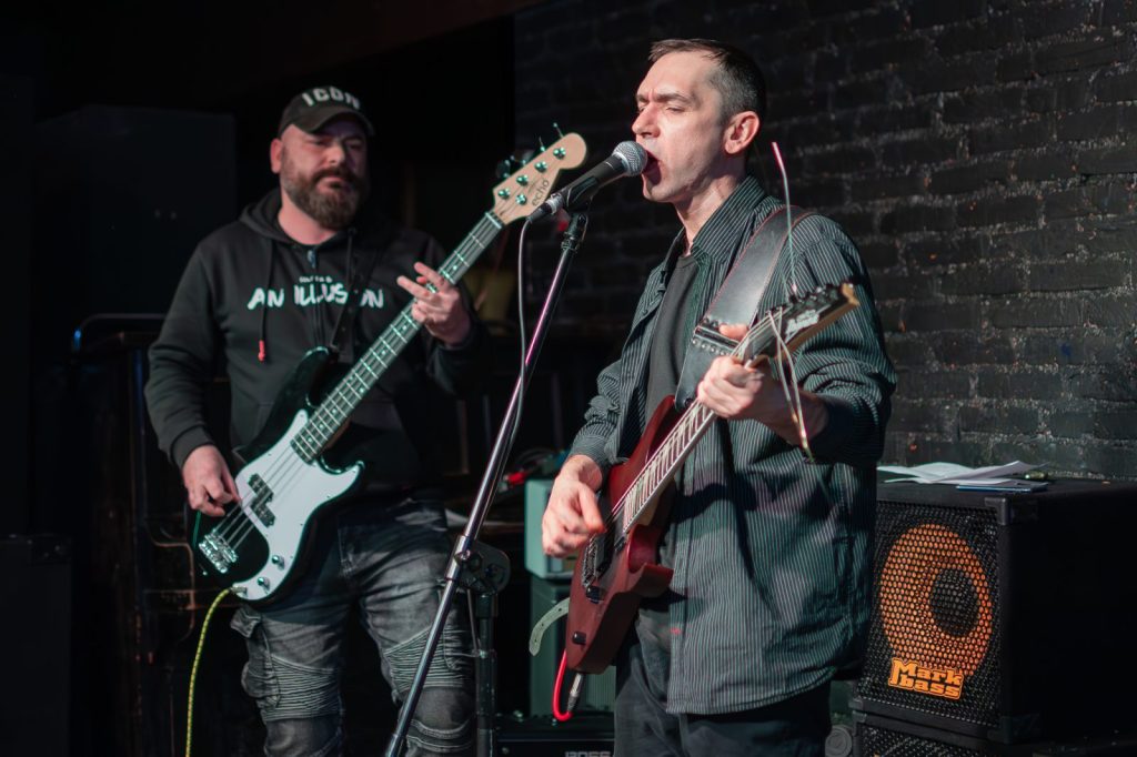 Pojedynek Kapel – I półfinał