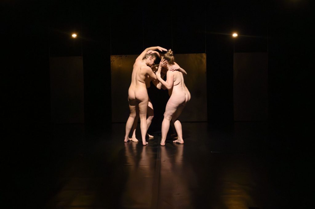 KLAMRA 2026 – dzień czwarty. Teatr ciała, obrazu i tajemnicy