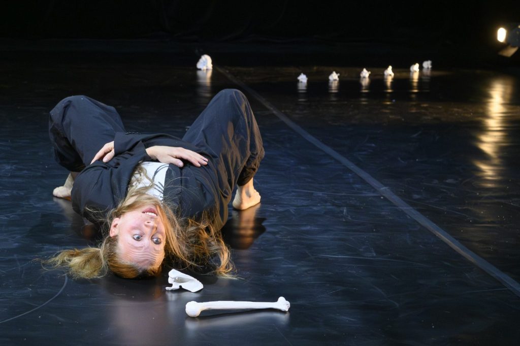 KLAMRA 2026 – dzień drugi. Teatr ruchu, pamięci i obrazu