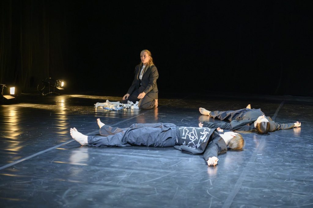 KLAMRA 2026 – dzień drugi. Teatr ruchu, pamięci i obrazu