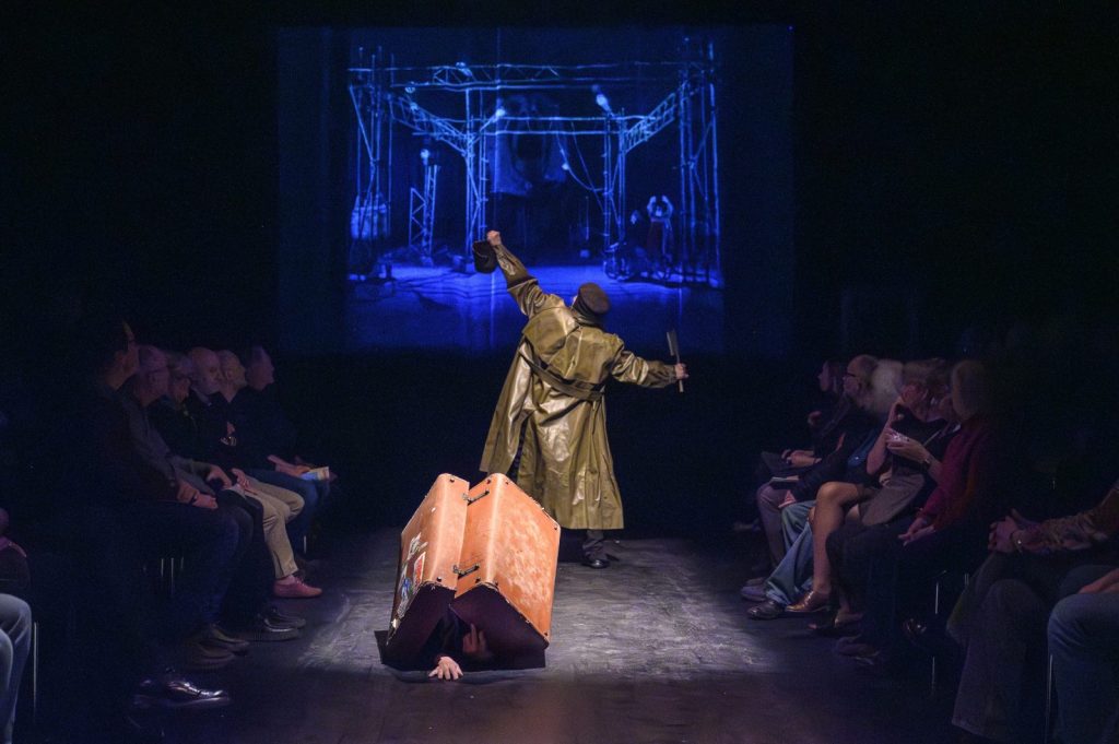 KLAMRA 2026 – dzień pierwszy. Nic nie wiemy na pewno