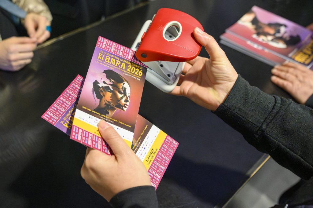 KLAMRA 2026 – dzień pierwszy. Nic nie wiemy na pewno