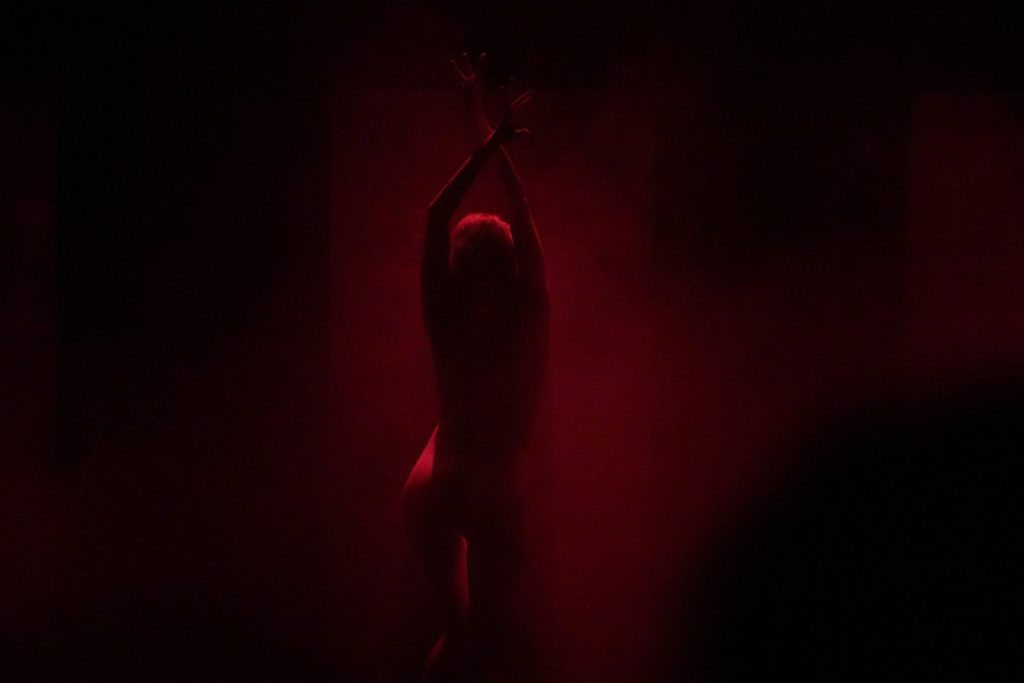 KLAMRA 2026 – dzień czwarty. Teatr ciała, obrazu i tajemnicy