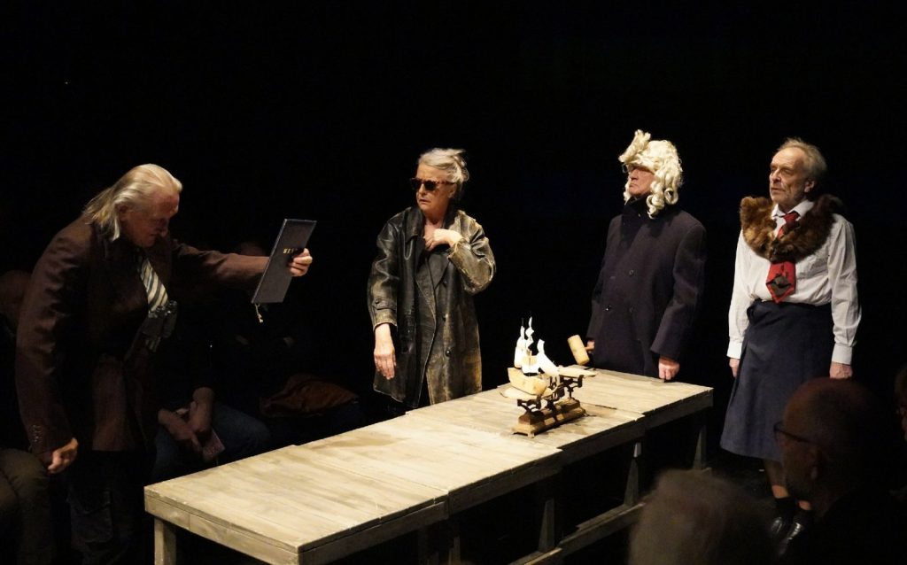 KLAMRA 2026 – dzień pierwszy. Nic nie wiemy na pewno