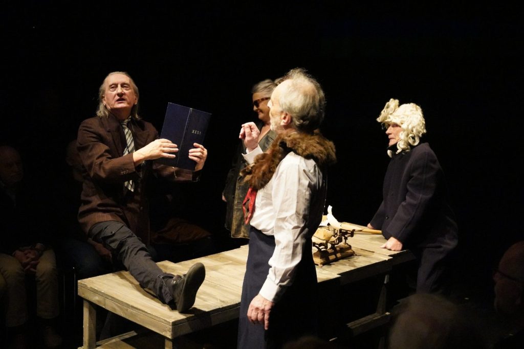 KLAMRA 2026 – dzień pierwszy. Nic nie wiemy na pewno