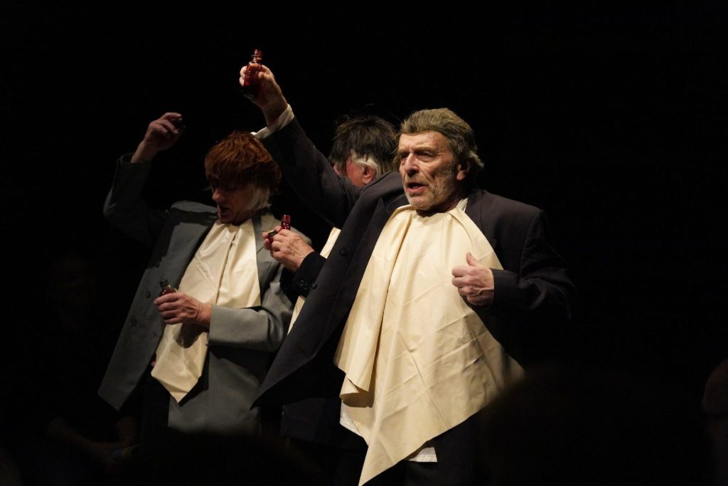 KLAMRA 2026 – dzień pierwszy. Nic nie wiemy na pewno