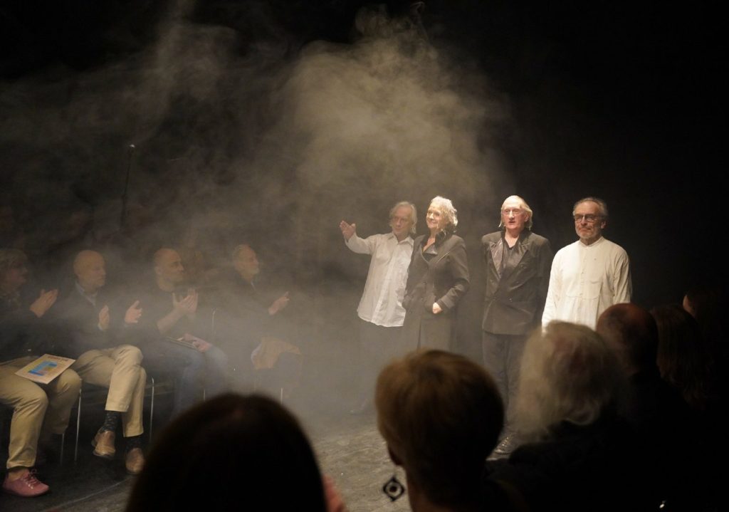 KLAMRA 2026 – dzień pierwszy. Nic nie wiemy na pewno