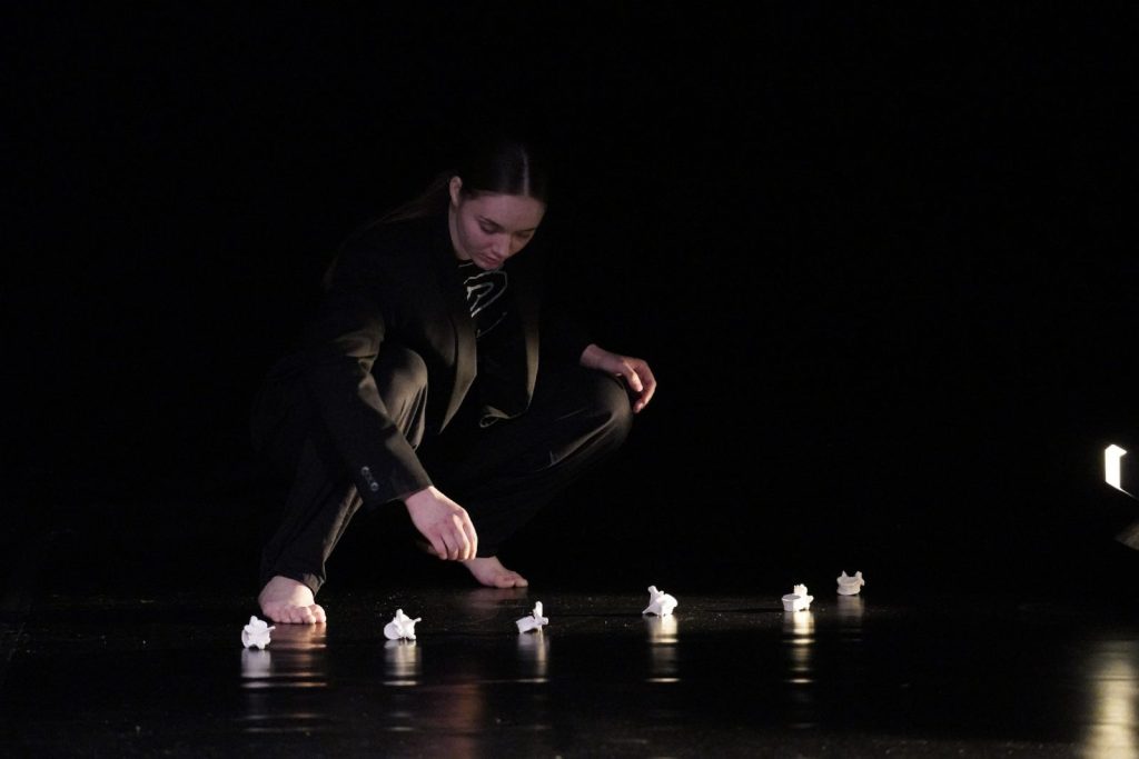 KLAMRA 2026 – dzień drugi. Teatr ruchu, pamięci i obrazu