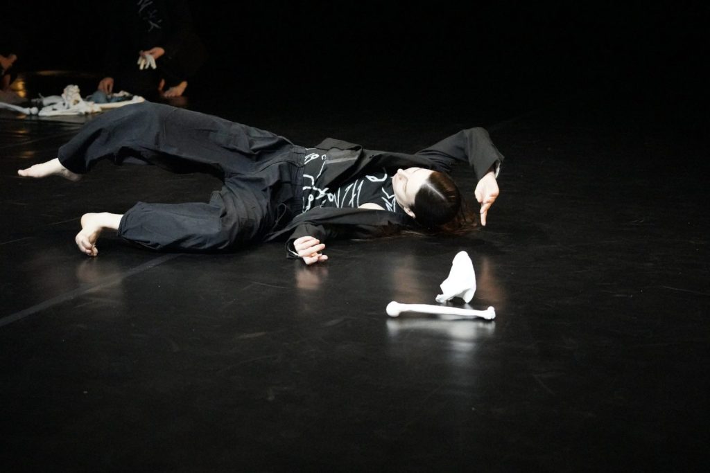 KLAMRA 2026 – dzień drugi. Teatr ruchu, pamięci i obrazu