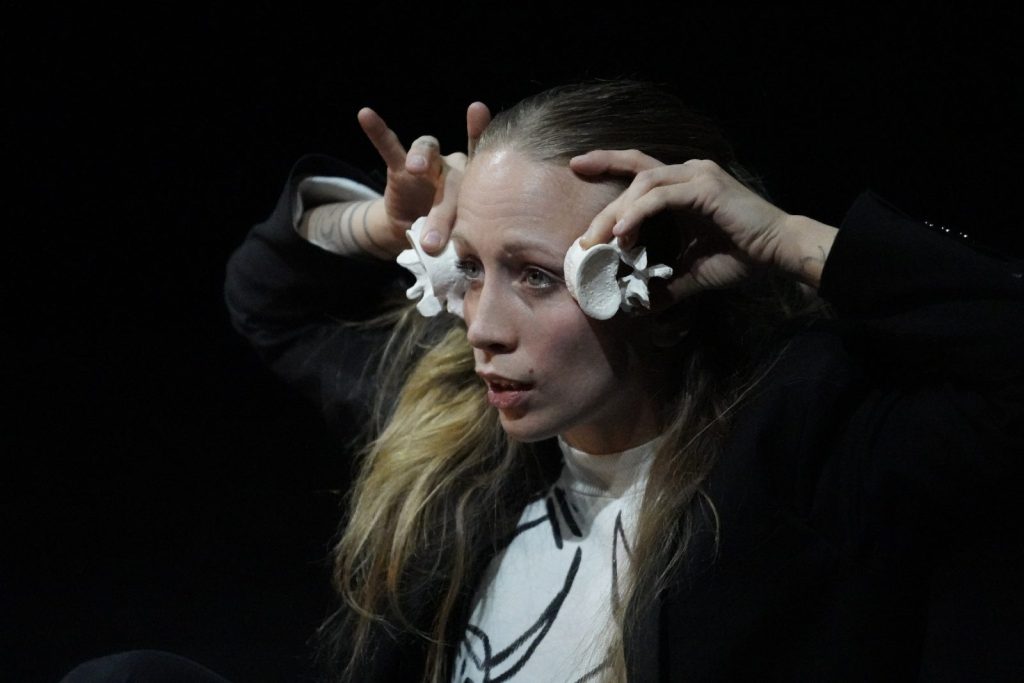 KLAMRA 2026 – dzień drugi. Teatr ruchu, pamięci i obrazu