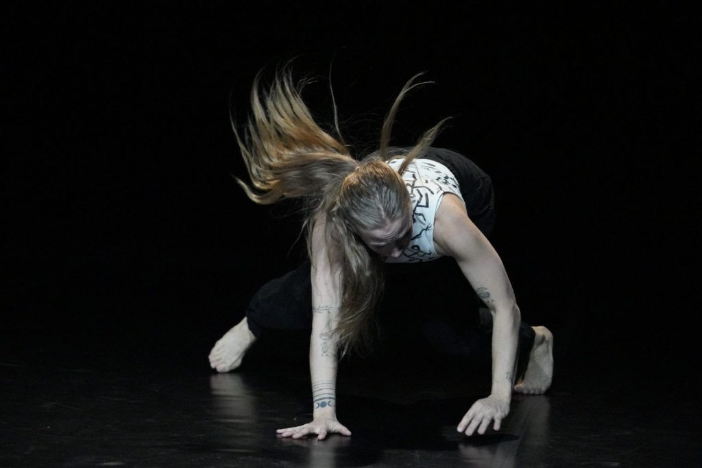 KLAMRA 2026 – dzień drugi. Teatr ruchu, pamięci i obrazu