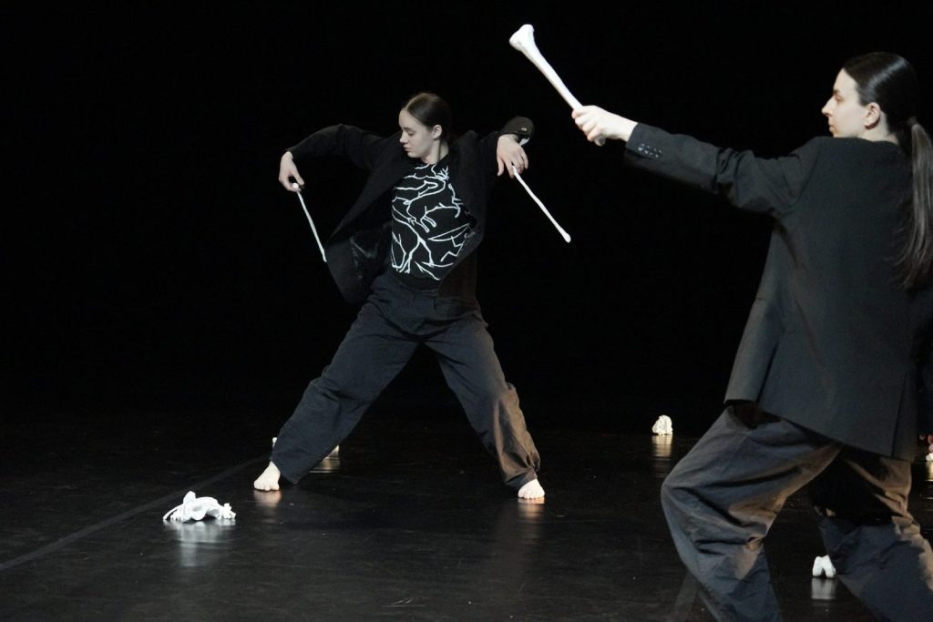 KLAMRA 2026 – dzień drugi. Teatr ruchu, pamięci i obrazu