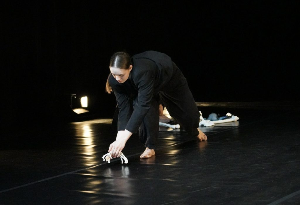 KLAMRA 2026 – dzień drugi. Teatr ruchu, pamięci i obrazu