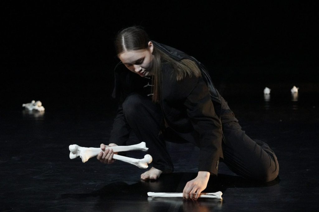 KLAMRA 2026 – dzień drugi. Teatr ruchu, pamięci i obrazu