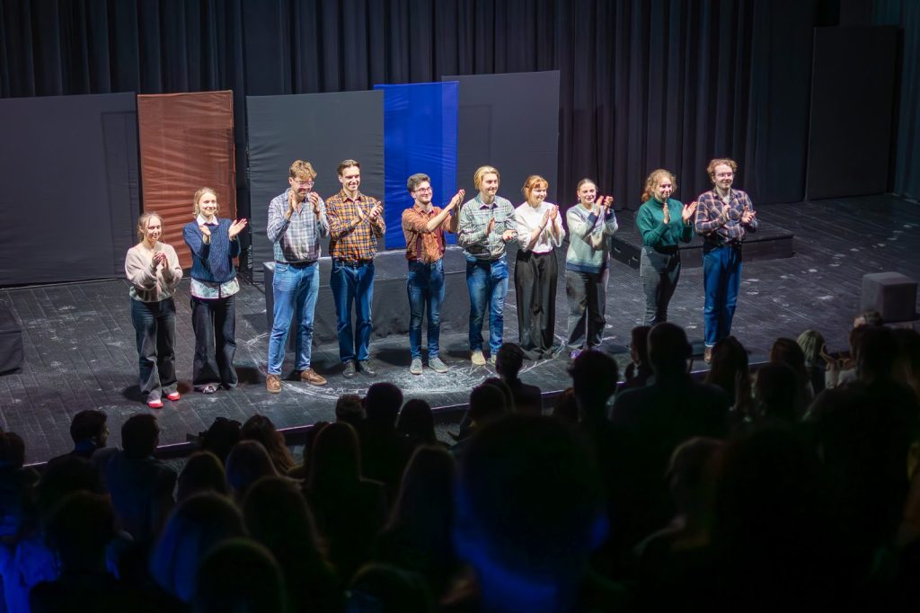 Konstelacje – Premiera