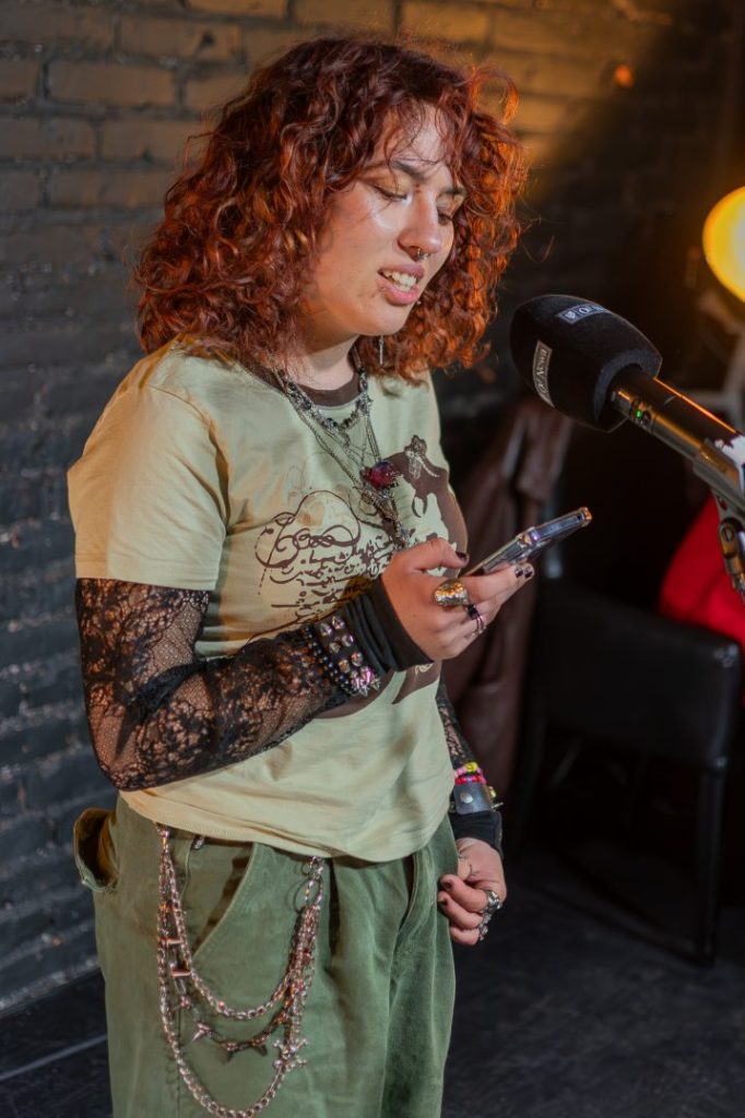 Kwietniowy Slam Od Nowa